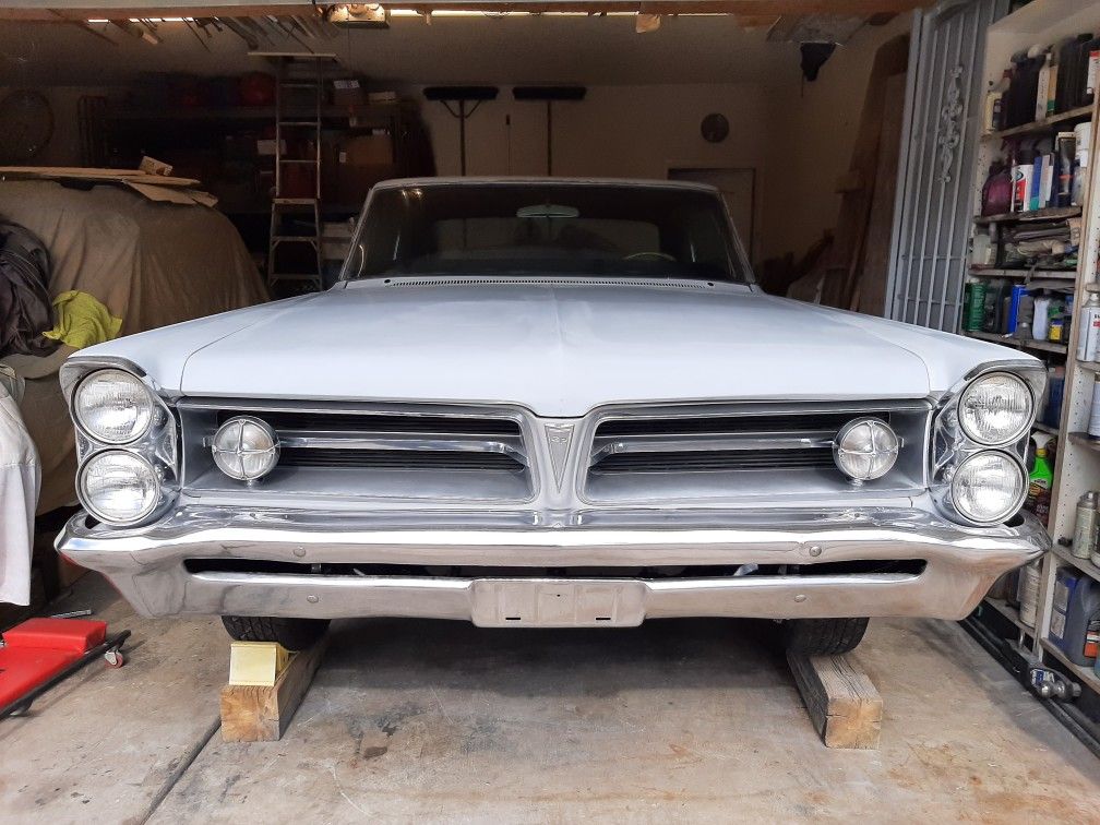 1963 Pontiac Grand Prix roller project