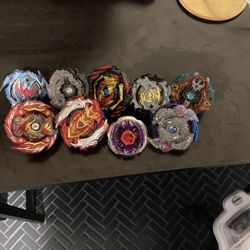 Beyblades With Stadium