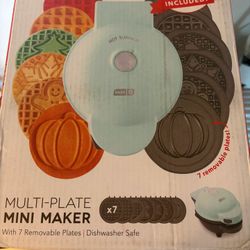 Mini waffle maker new