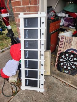 White Wood Wall Mounted Organizer With Hooks 