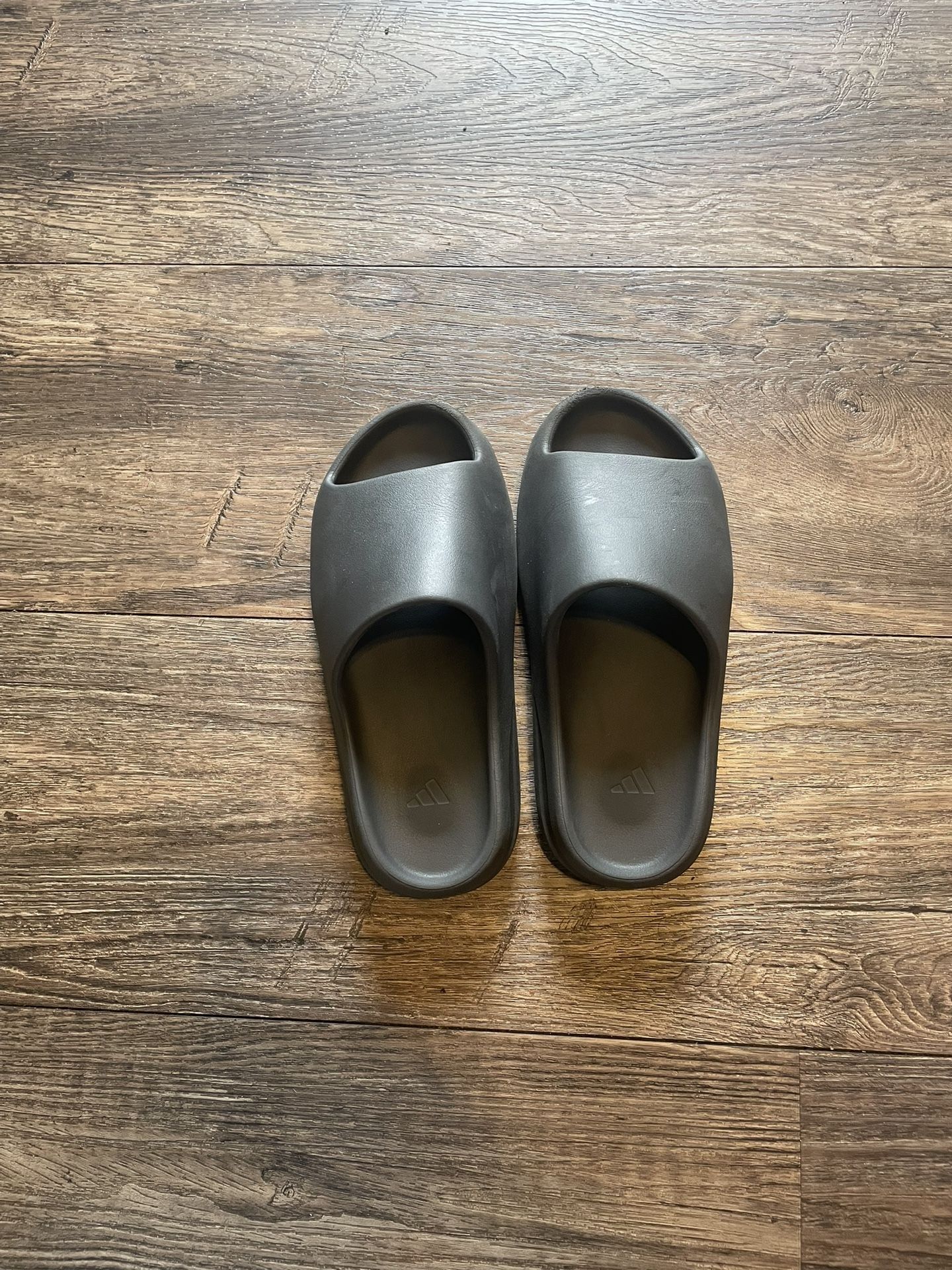 Adidas Yeezy Slides Black