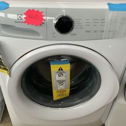 Electrolux 4.3 cu. ft. High Efficiency Front Load Washer in White, ENERGY STAR  5LF