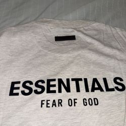 Fear of God Essentials T-Shirt and Shorts Set