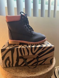 Brand new kid’s boots