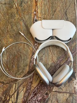 AirPods Max
