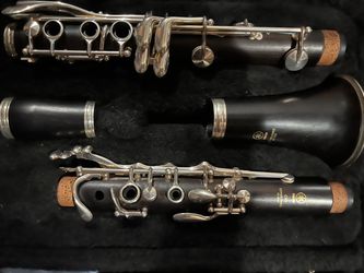 Yamaha YCL-450 Bb Clarinet – Wood – Case & Accessories –Good Condition