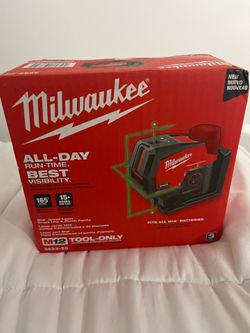 Milwaukee m12 green laser cross line plumb points