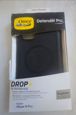 Iphon 16 pro max otter box case