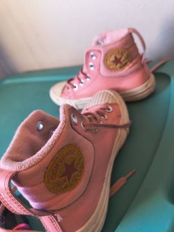 Converse Chuck Taylor High Top Pink Sneakers