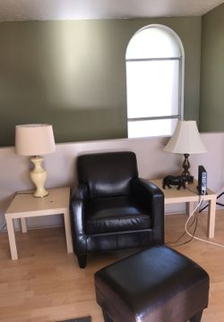 White coffee tables