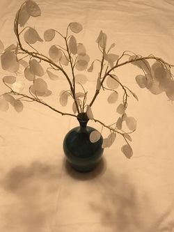 Decorative plant and vase