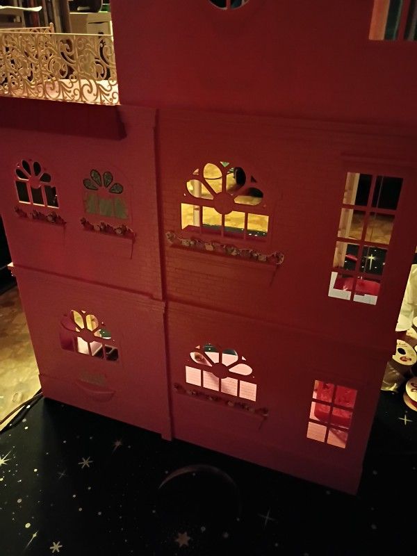 43 Inch Tall Barbie Townhouse Dream House Franchise 2010