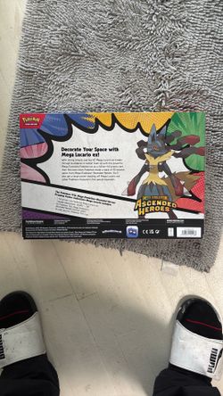 Ascended Heroes Mega Lucario Premium Poster Collection box