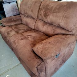 Recline Loveseat