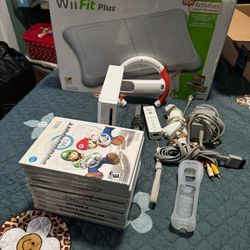 NINTENDO Wii with many games