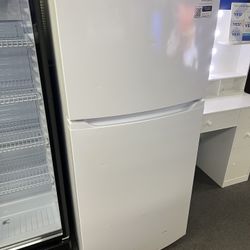 Frigidaire White Top Freezer Fridge