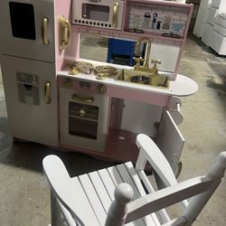 Brand new  Kids Play Kitchen Set, Wood Kitchen Playset for Toddler with Accessories,With chair  $99  Warehouse Clearance Sale   🔥First Come, First Se