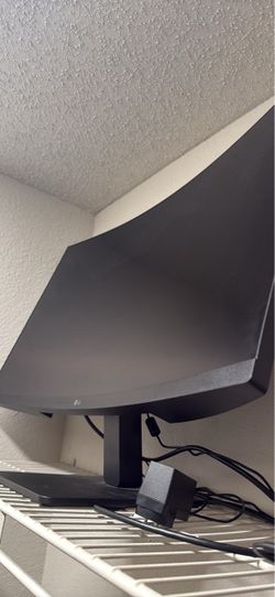 32” curved LED monitor (LG)
