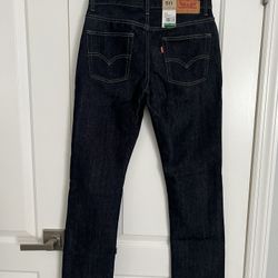 Brand NEW with tags | Levi’s 511 Denim Jeans Pants / Men Waist Size 28 With 28 length 