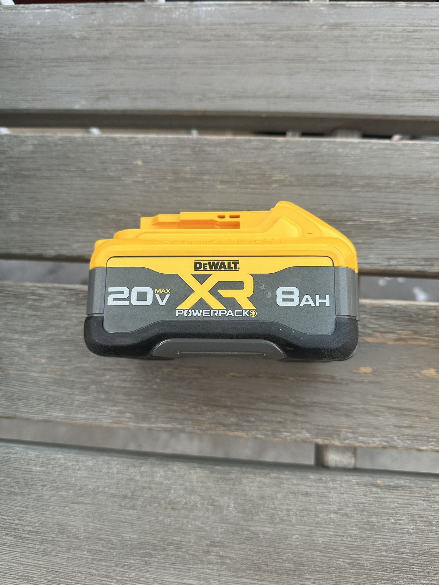 New 20v Dewalt Xr Power pack 8ah Battery 