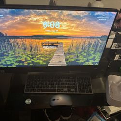 desktop computer 