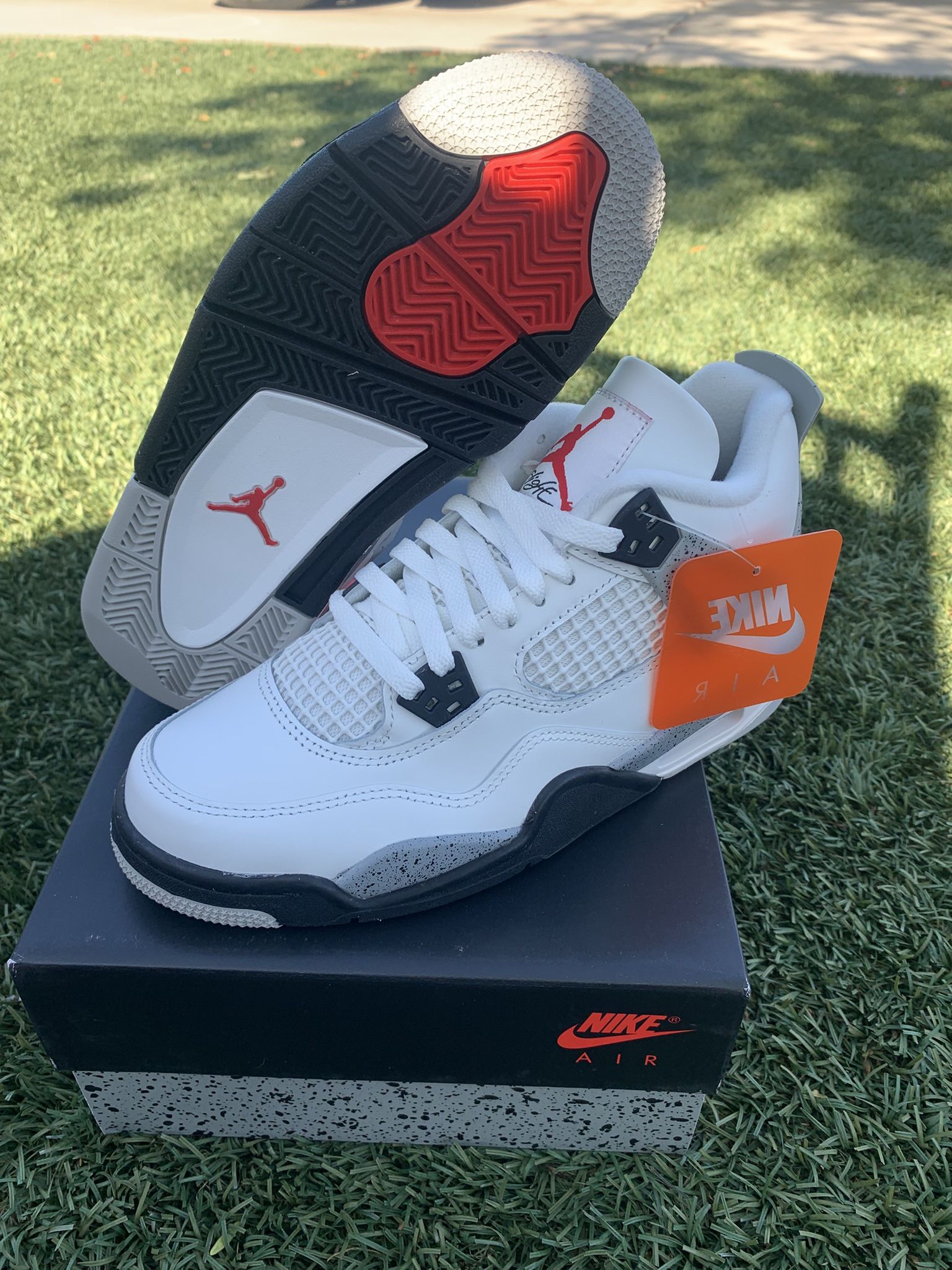 Nike Air Jordan 4