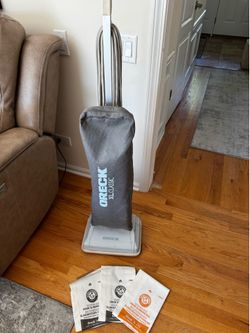 Oreck vacuum -XL Classic