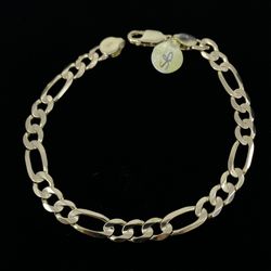 $2400 Yellow Gold Figaro Bracelet