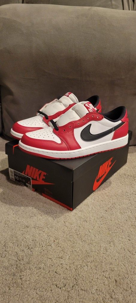 Brand New Jordan 1 Lows OG Chicago Shoes