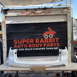 2021 Grand Cherokee bumper rear OEM 2025