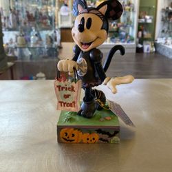 Disney Showcase Minnie Trick Or Treat “Cat N’Mouse” Halloween Figurine (contact info removed)