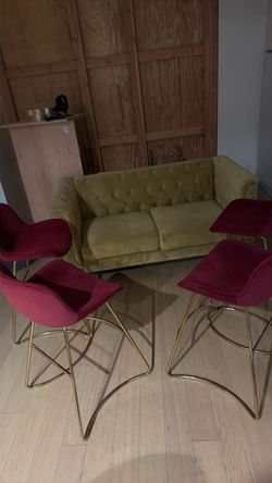 Furniture and chairs like new