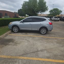 2011 Nissan Rogue 