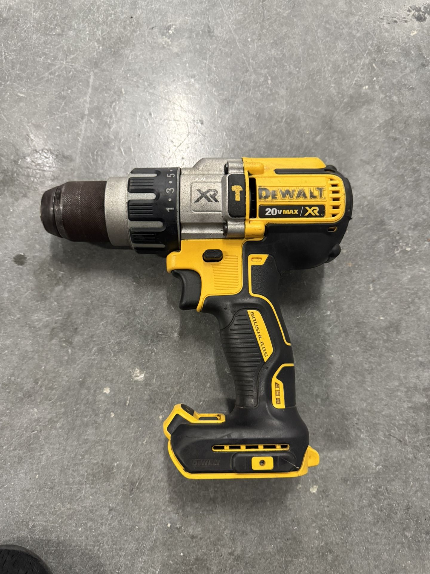 Dewalt 20v Max XR 1/2” Hammer Drill