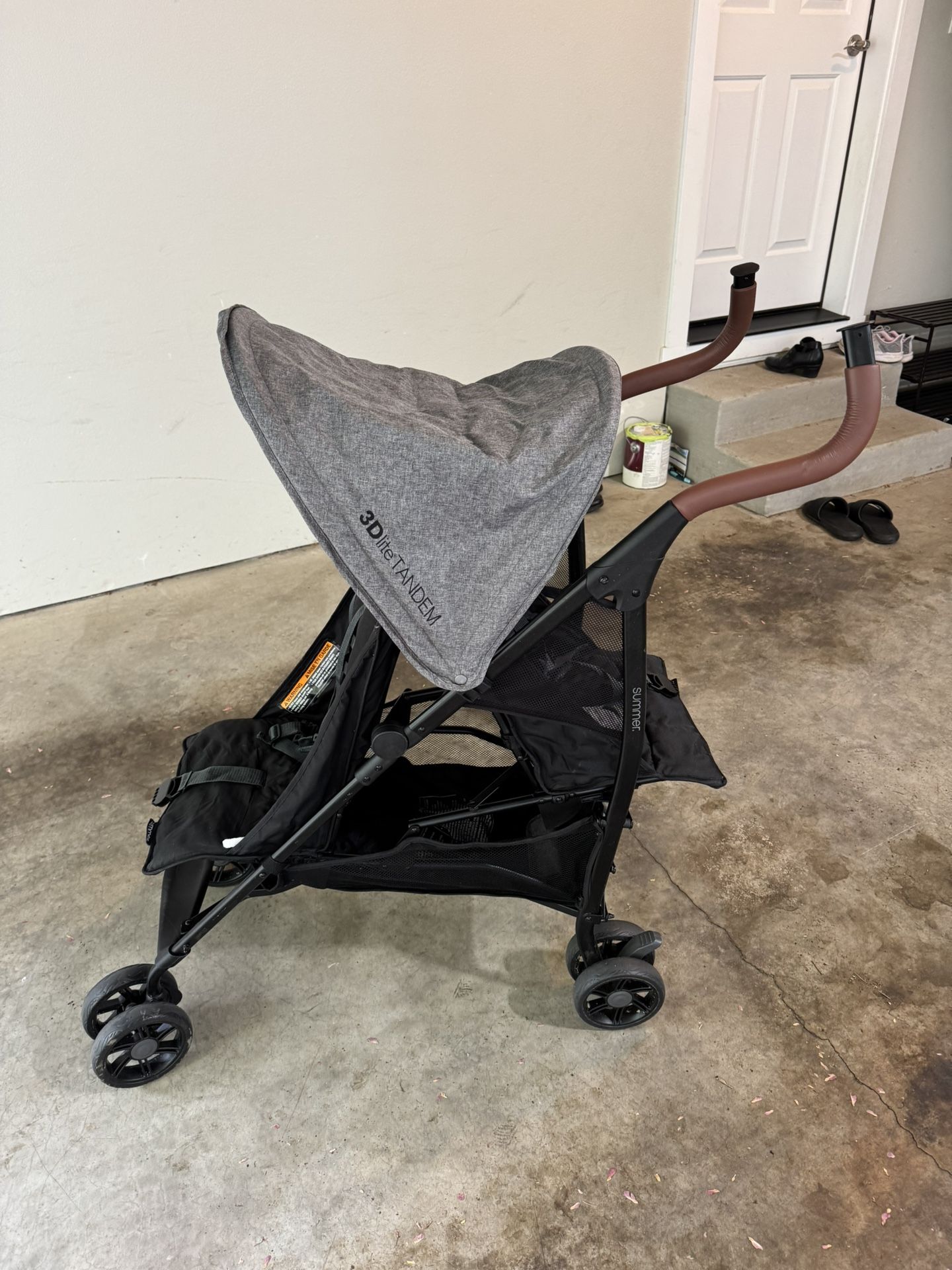 Summer Infant 3Dlite Tandem Double Stroller
