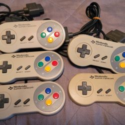 Nintendo Super Nintendo Super Famicon Controllers