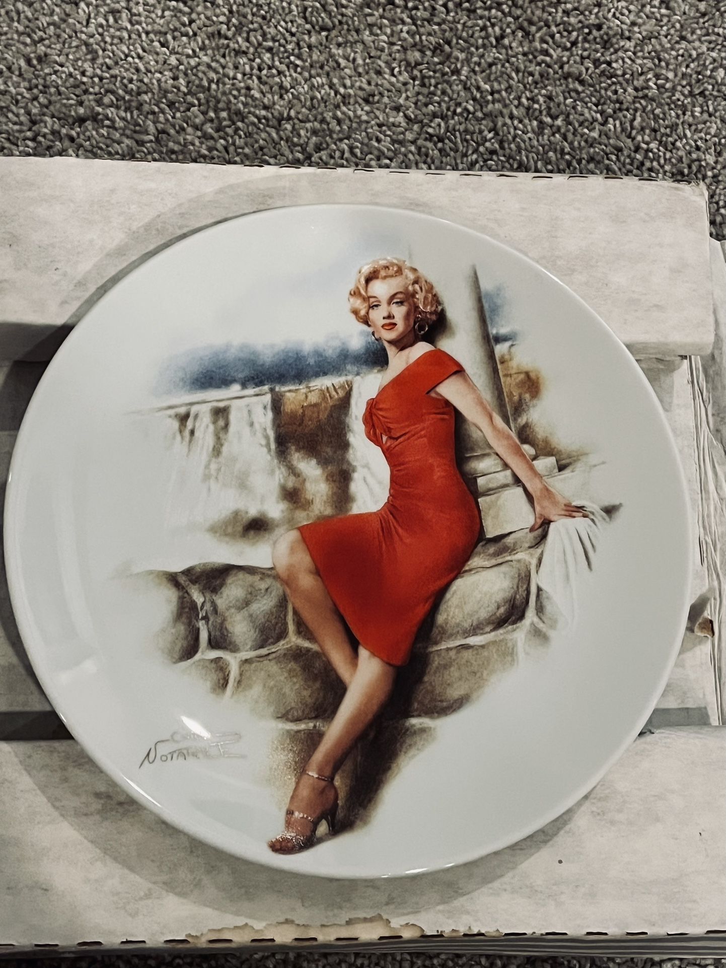 Marilyn Monroe Collector Plate