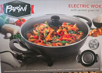 Electric Wok with Vented Glass Lid