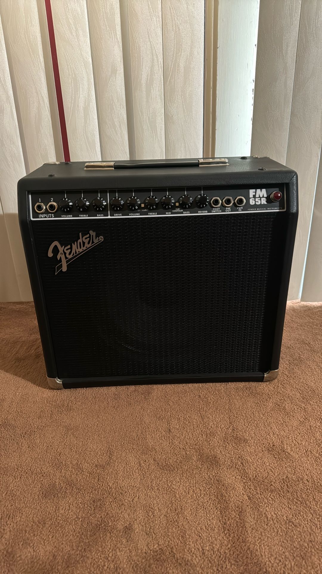Fender FM65R 