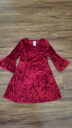 New! Red Girl Dress Size 7t-8t ( Price Firm!)