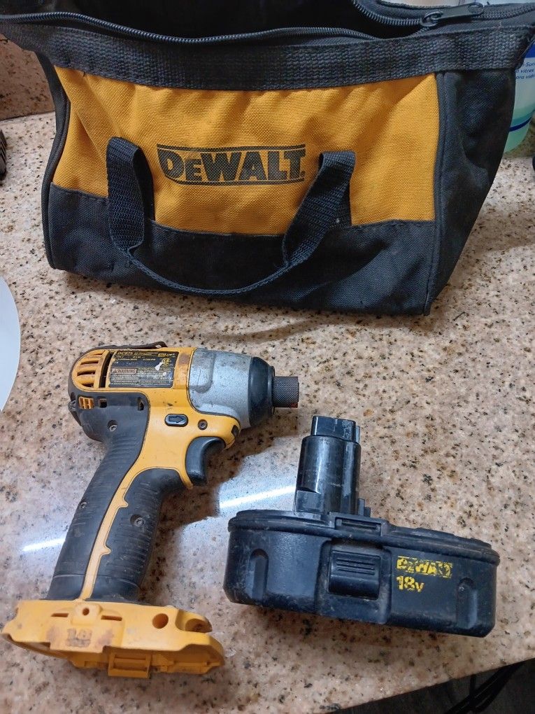 Dewalt 1/4" Impact Driver 18volt for Sale in Haltom City, TX OfferUp