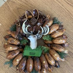 9.5"  Pecan Wreath with Deer Head Souvenir Show Low Arizona 