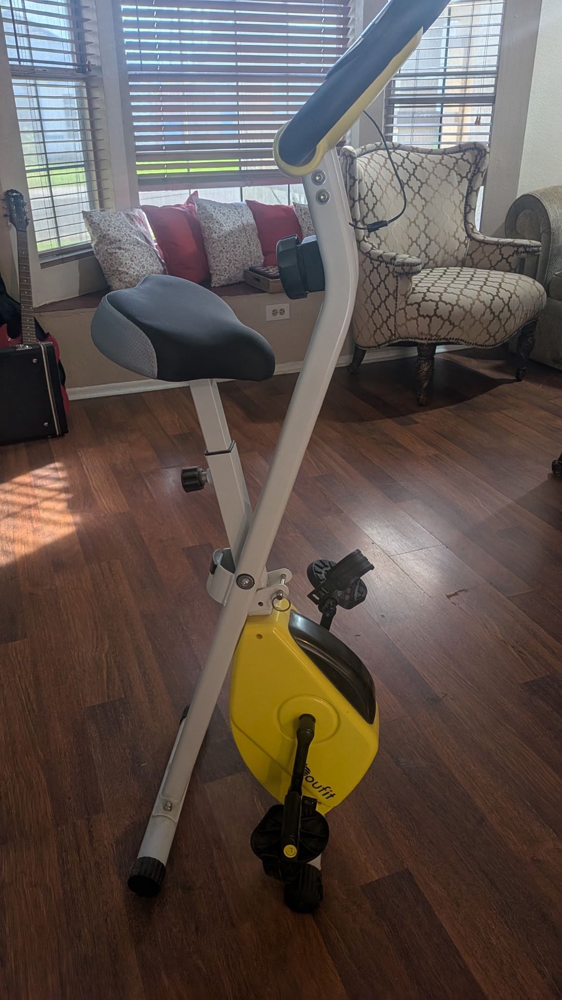 Stationary Exercise Bike