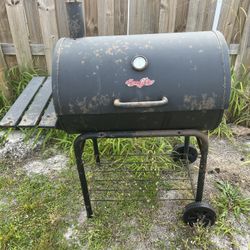 Char-griller 44.7 W Barrel Charcoal Grill