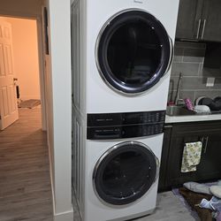 Electrolux Washer & Dryer