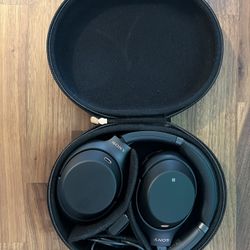 Sony XM3 headphone for Sale in Newport Beach CA OfferUp