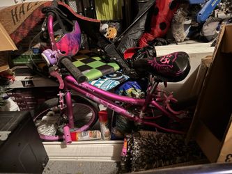 Girls bike