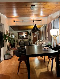 Modern Expandable Dining Table – Dark Espresso Wood – Seats 6-10 – Excellent Condition