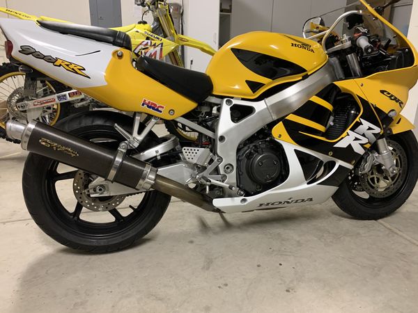 1999 cbr900rr