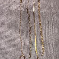 4 Pcs Set Of Brackets 